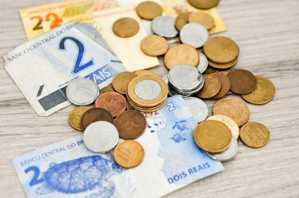 Inflação oficial cai para 0,47% em maio, diz IBGE