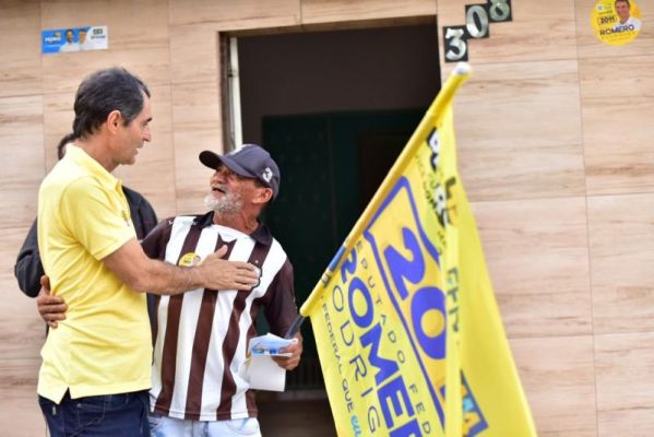 Romero destaca melhorias no bairro Jardim Continental durante Ação 2011