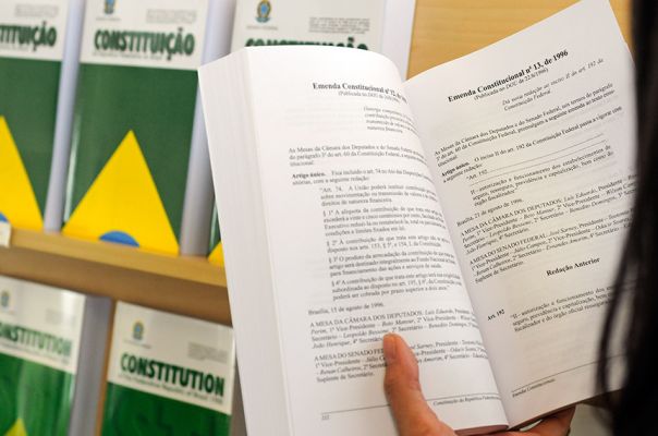 Ano de 2022 tem número recorde de emendas constitucionais