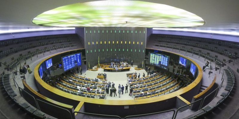 Câmara conclui votação de proposta que conceitua prática de telessaúde