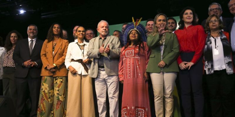 Novo governo terá 11 ministérios comandados por mulheres
