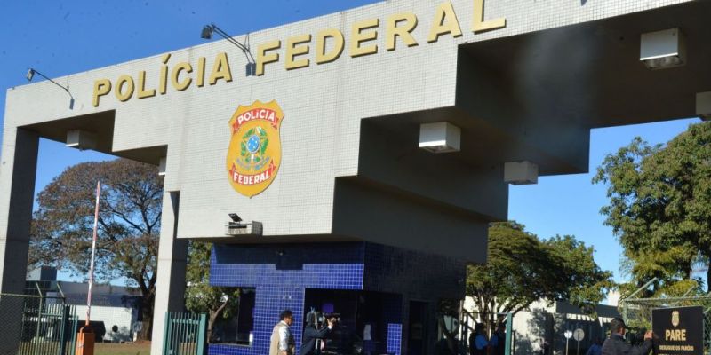 Operação da PF tem como alvo organizadores de atos antidemocráticos
