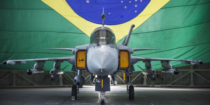Caças suecos Gripen passam a incorporar a esquadra da FAB