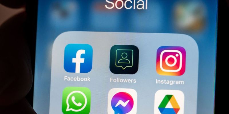 Revogada nota que punia servidor por criticar governo em redes sociais