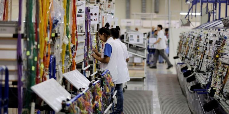Sondagem industrial: produção e emprego têm queda em dezembro de 2022