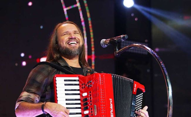 Verão 2023: Jacumã tem hoje shows de Dorgival Dantas e outros artistas