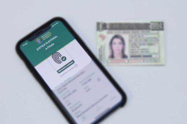 Prazo para justificar ausência em 2º turno termina nesta segunda-feira (9/1)