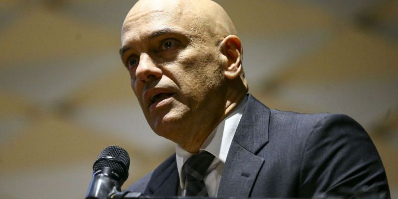 Moraes inclui Bolsonaro em inquérito sobre ataques antidemocráticos