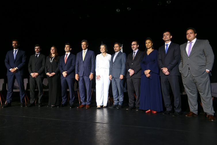 O ministro da Fazenda, Fernando Haddad, assume o cargo em cerimônia no Centro Cultural Banco do Brasil (CCBB).