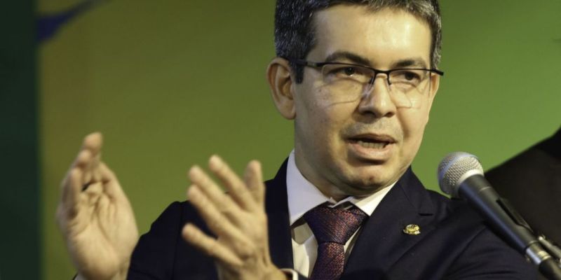 Líder diz que parlamentares que participaram de atos serão denunciados