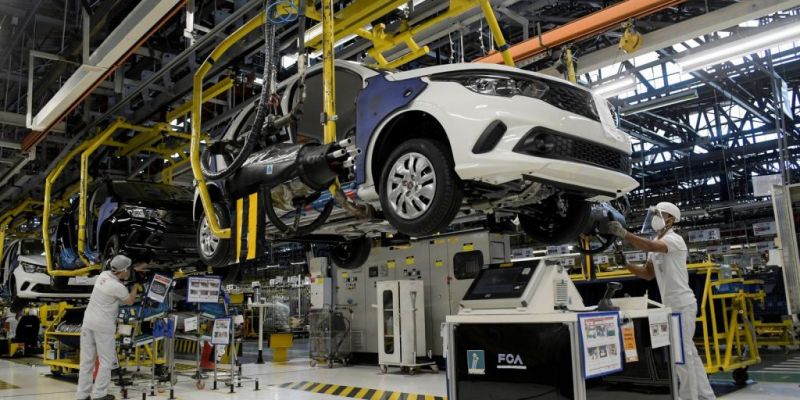 Atividade econômica tem alta de 2,9% em 2022