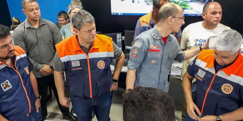 Litoral norte de SP tem 970 desalojados e 747 desabrigados após chuvas