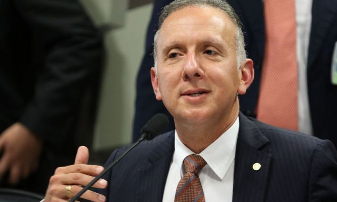 Aguinaldo Ribeiro é indicado por Lira relator da reforma tributária