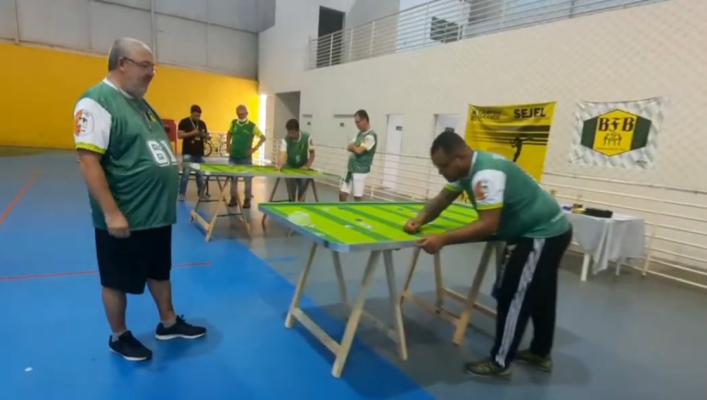 Campeonato de futebol de mesa homenageia Dia do Botonista em Campina Grande
