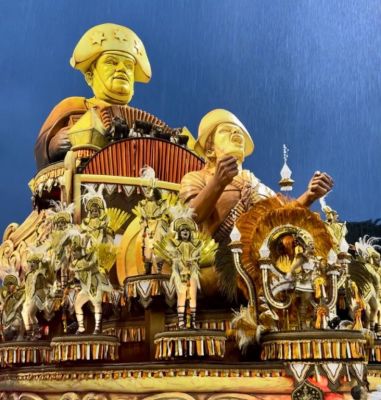 Dragões da Real encerra desfiles do carnaval de São Paulo com homenagens a João Pessoa