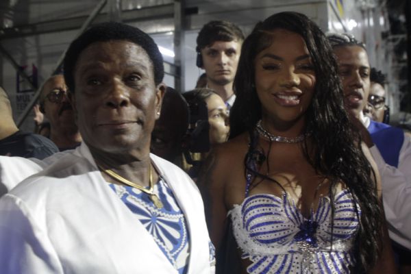 Ludmilla cantando o samba da Beija-Flor é recado eloquente a todos os caretas do carnaval
