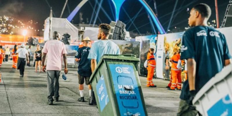 Reciclagem no Carnaval da Sapucaí 2023 entra para livro dos recordes