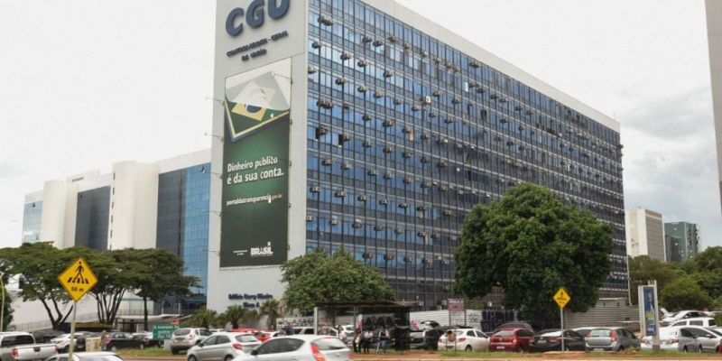 CGU retira sigilo de processo que envolve Eduardo Pazuello