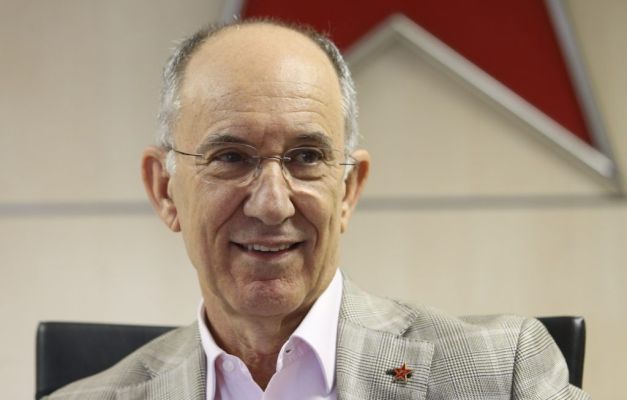 PT escolhe Rui Falcão para presidir a CCJ; Câmara cria cinco comissões