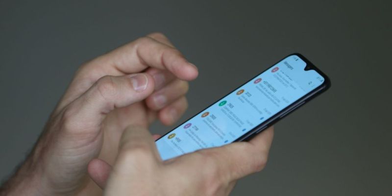 Mais de 3 mil celulares foram furtados durante o carnaval em SP