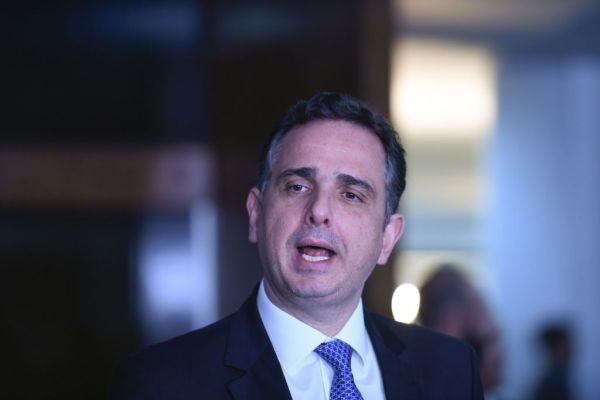 Sem acordo para comissões, MP do Bolsa Família é prorrogada