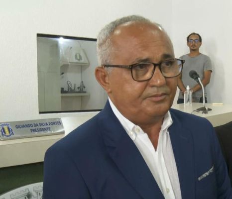 Vice de Pedras de Fogo toma posse após morte de Manoel Júnior por câncer