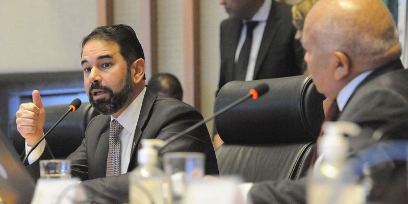 Ex-secretário do DF diz que Exército suspendeu desmonte de acampamento