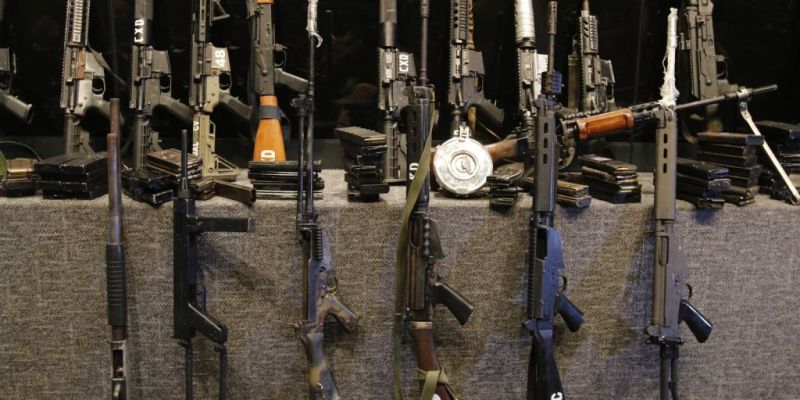 PF faz operação contra tráfico internacional de armas