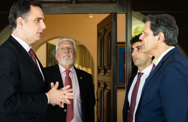 Para blindar arcabouço fiscal, Haddad faz peregrinação junto a Lira e Pacheco