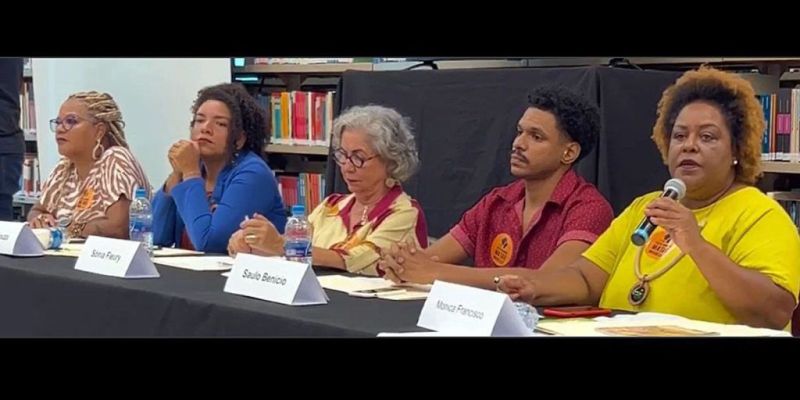 Marielle Franco foi vítima de feminicídio político, diz deputada