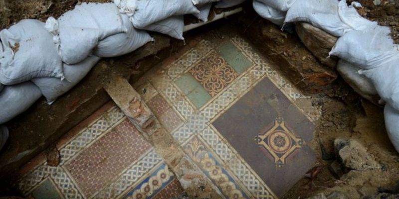 Piso histórico soterrado vira mistério no Palácio do Catete, no Rio