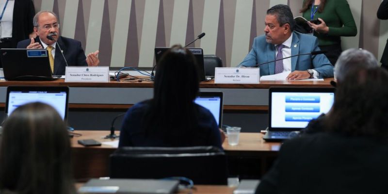 Comissão temporária dos Yanomami adia votação de plano de trabalho