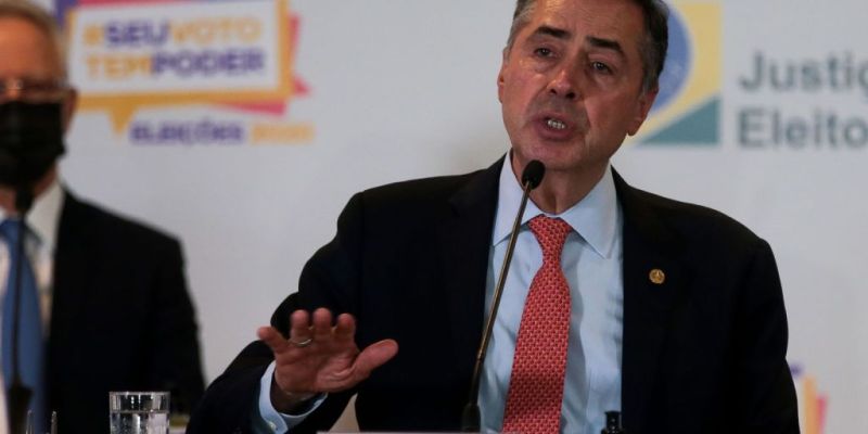 Roberto Barroso deixa UTI em Brasília