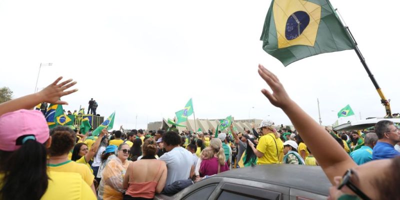 Moraes solta mais 52 presos por atos golpistas de 8 de janeiro