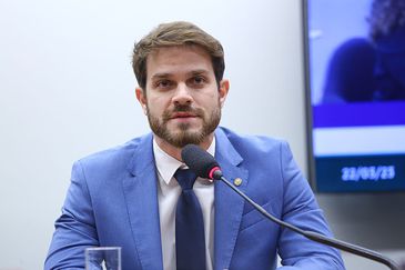 Brasília (DF) - Como afastar as onças. Especialista cita soluções para conflitos entre predadores e fazendeiros. - Deputado Felipe Becari. - Foto: Vinicius Loures/Câmara dos Deputados