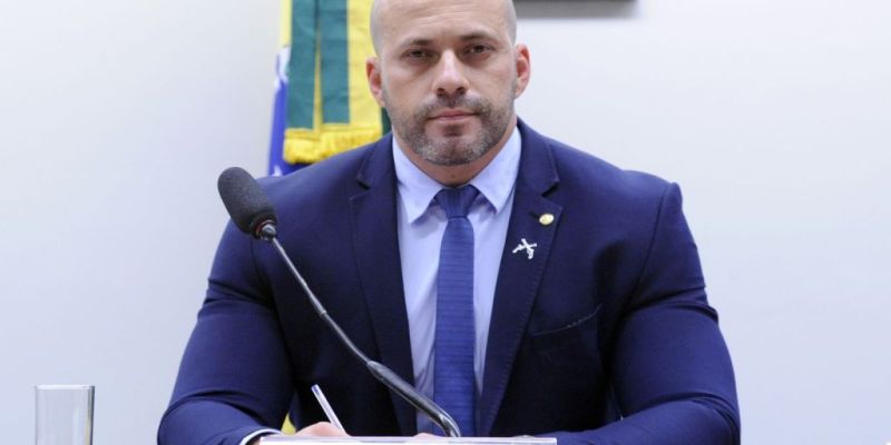 STF adia conclusão de julgamento sobre indulto a Daniel Silveira