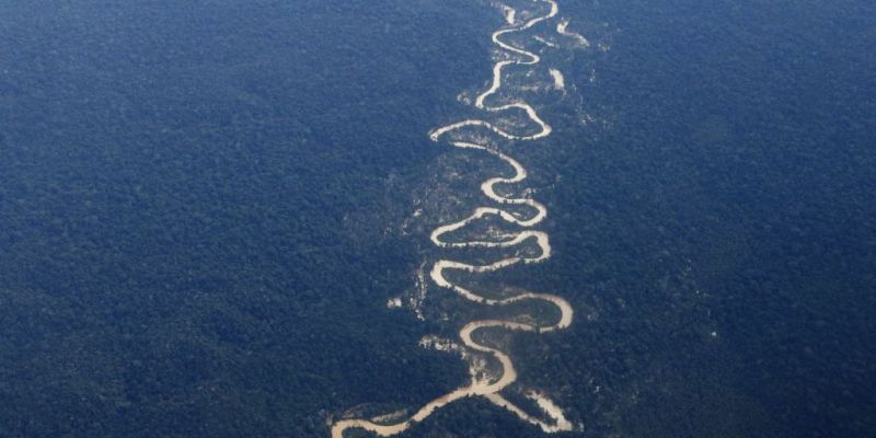 Outro avião é incendiado após fim de corredor aéreo na Terra Yanomami