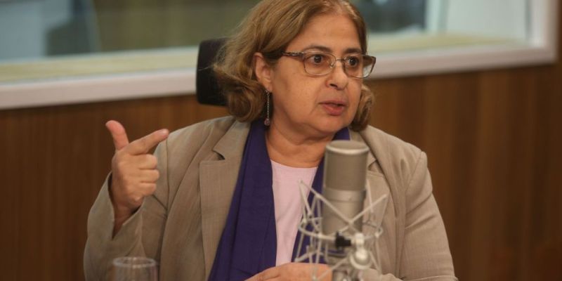 Ministra pede mobilização em defesa de políticas para mulheres