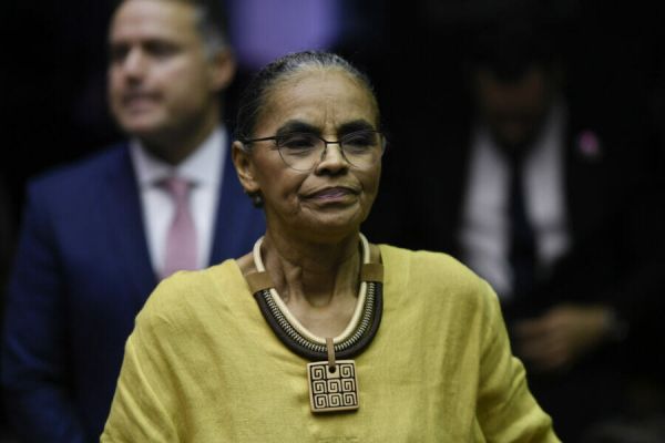 Marina Silva parte para o ataque contra Lula e Congresso em MP