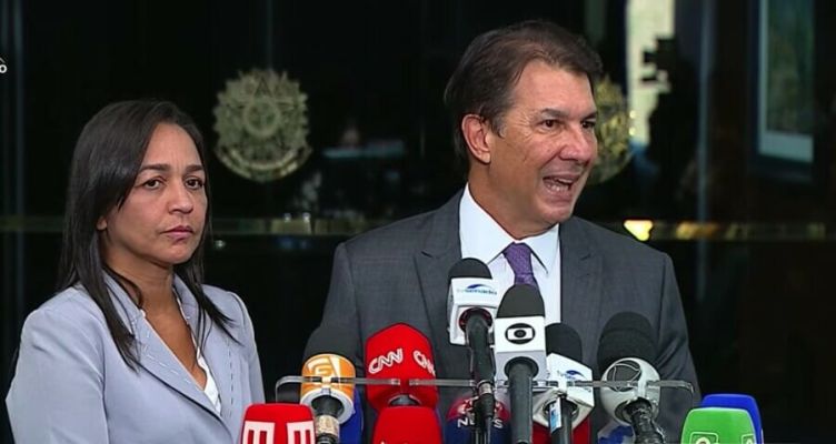 Congresso bate recorde de requerimentos na CPMI dos Atos Golpistas Congresso bate recorde de requerimentos na CPMI dos Atos Golpistas