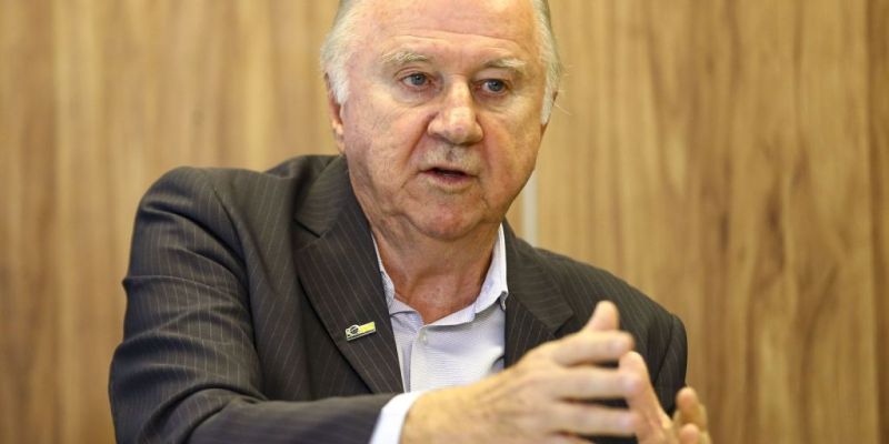 Prefeitos pedem aumento de 1,5% em fundo para pagar piso da enfermagem