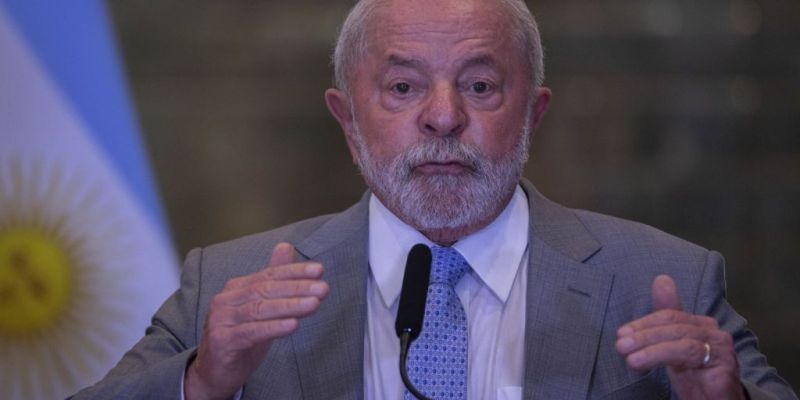 Lula tentará ajuda financeira dos Brics à Argentina