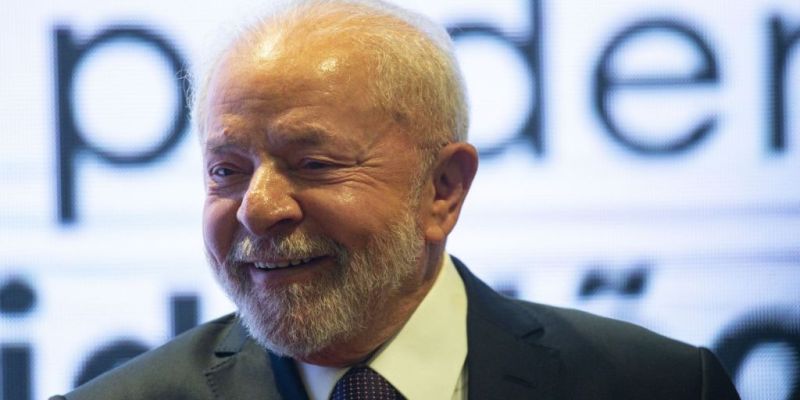 Lula defende transparência e fortalecimento da LAI