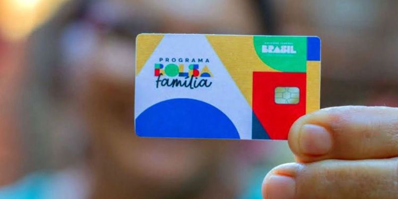 Valor médio do Bolsa Família bate recorde e chega a R$ 672