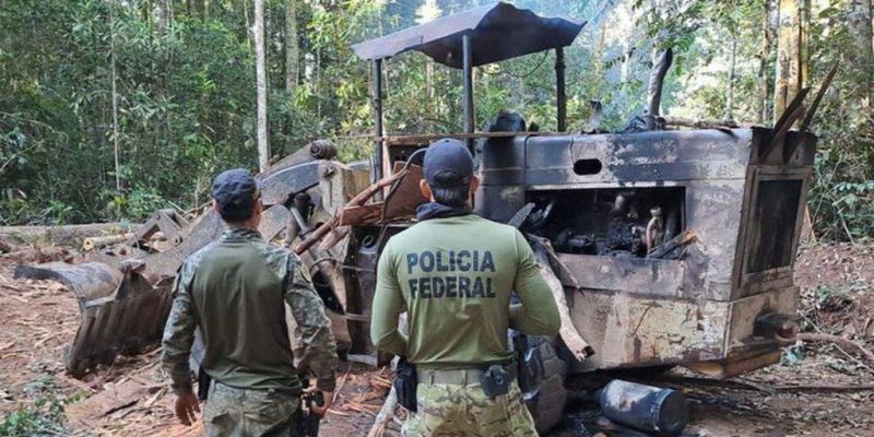 PF faz operação contra extração ilegal de ouro e diamantes em TI