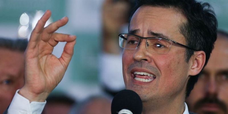 PGR defende anulação de indenização de Deltan a Lula por powerpoint