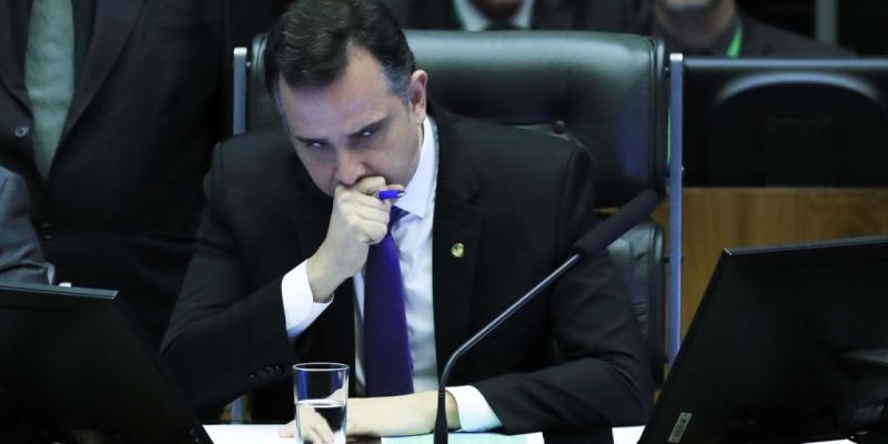 Pacheco propõe marco regulatório para IA escrito por especialistas