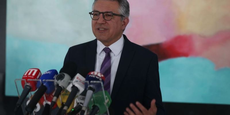 Padilha diz contar com votos da oposição para aprovar arcabouço fiscal