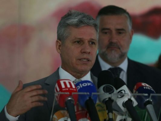 “Irei com tranquilidade”, afirma ministro sobre CPI do MST