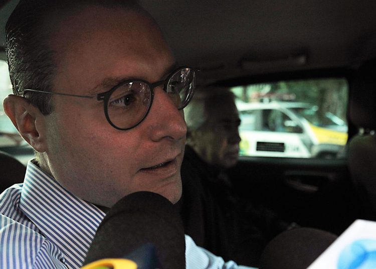 Ministros do STF elogiam indicação de Zanin para a Corte